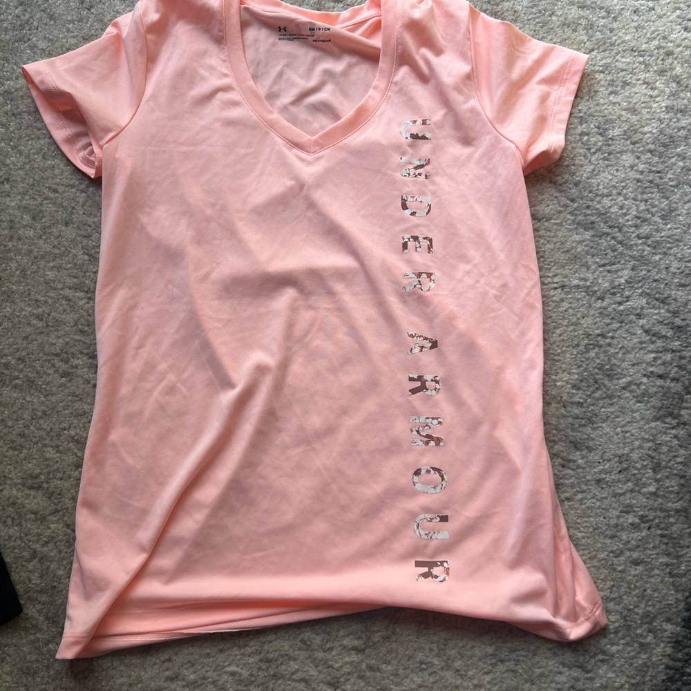 Under Armour Pink V Neck Athletic Workout T Shirt